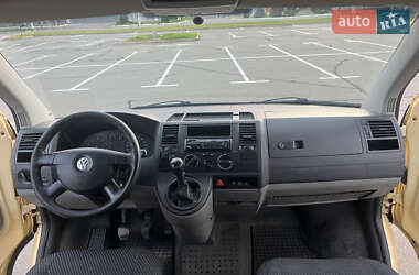 Минивэн Volkswagen Transporter 2007 в 