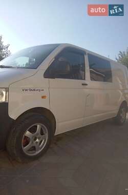 Грузопассажирский фургон Volkswagen Transporter 2006 в 