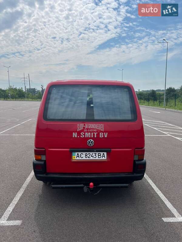 Минивэн Volkswagen Transporter 1999 в Ровно
