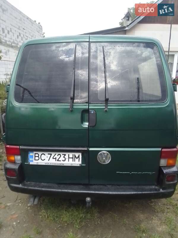 Минивэн Volkswagen Transporter 1997 в Самборе