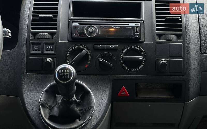 Минивэн Volkswagen Transporter 2005 в Ивано-Франковске
