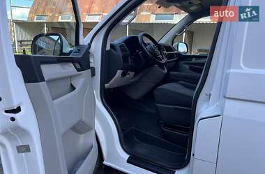 Грузовой фургон Volkswagen Transporter 2015 в 
