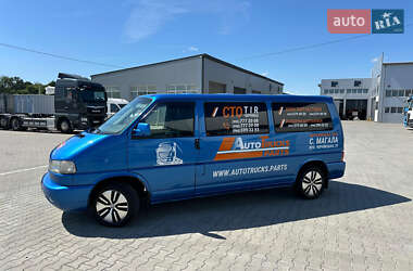 Минивэн Volkswagen Transporter 2001 в 