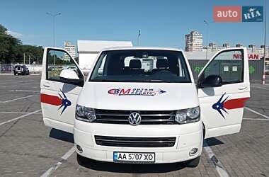 Вантажний фургон Volkswagen Transporter 2015 в Одесі