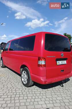 Минивэн Volkswagen Transporter 2010 в 