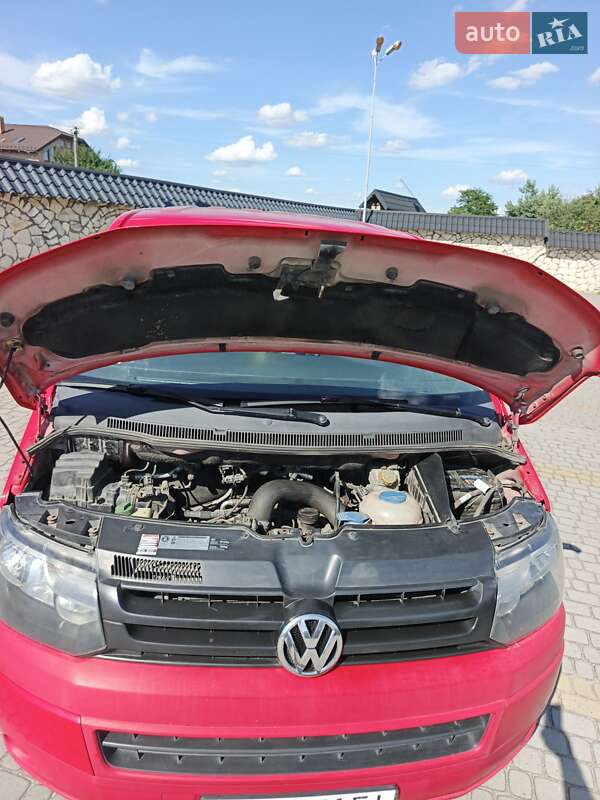 Минивэн Volkswagen Transporter 2010 в Львове