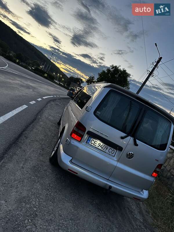 Мінівен Volkswagen Transporter 2004 в Надвірній