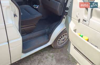 Минивэн Volkswagen Transporter 2000 в 