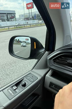 Грузовой фургон Volkswagen Transporter 2021 в 