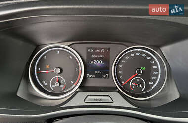 Грузовой фургон Volkswagen Transporter 2021 в 