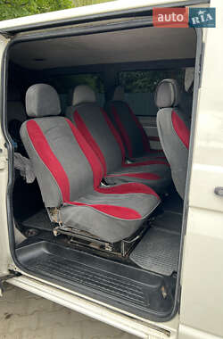 Минивэн Volkswagen Transporter 2004 в 