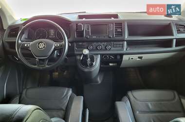 Минивэн Volkswagen Transporter 2015 в 