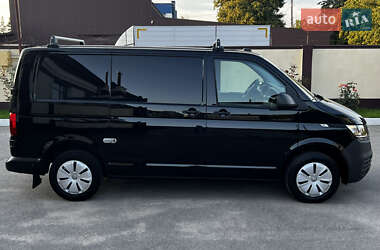 Грузовой фургон Volkswagen Transporter 2023 в 