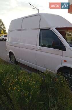 Грузовой фургон Volkswagen Transporter 2007 в 