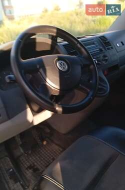 Грузовой фургон Volkswagen Transporter 2007 в 