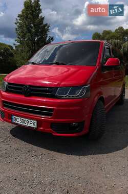 Минивэн Volkswagen Transporter 2006 в Сколе