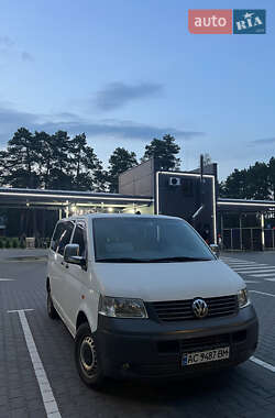 Мінівен Volkswagen Transporter 2004 в Маневичах