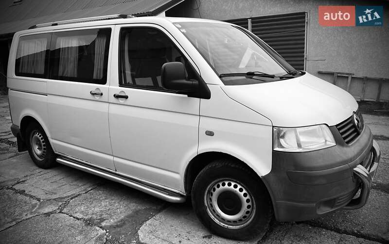 Минивэн Volkswagen Transporter 2005 в Мукачево