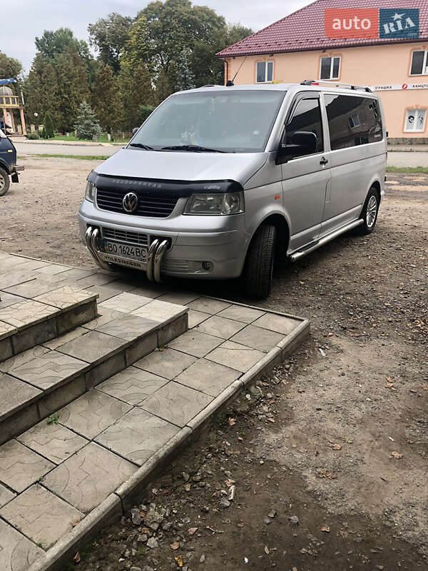 Минивэн Volkswagen Transporter 2004 в Ивано-Франковске