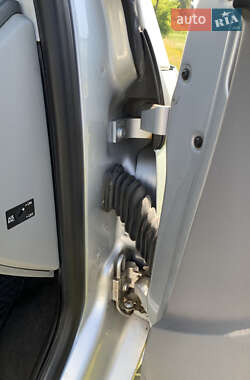 Грузопассажирский фургон Volkswagen Transporter 2013 в 