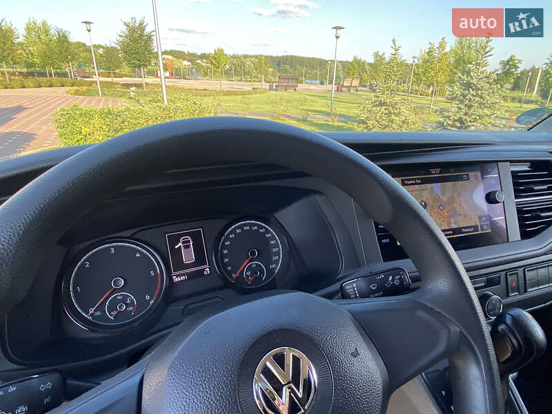 Грузовой фургон Volkswagen Transporter 2020 в Ирпене
