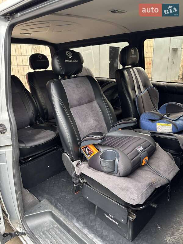 Минивэн Volkswagen Transporter 2007 в Киеве