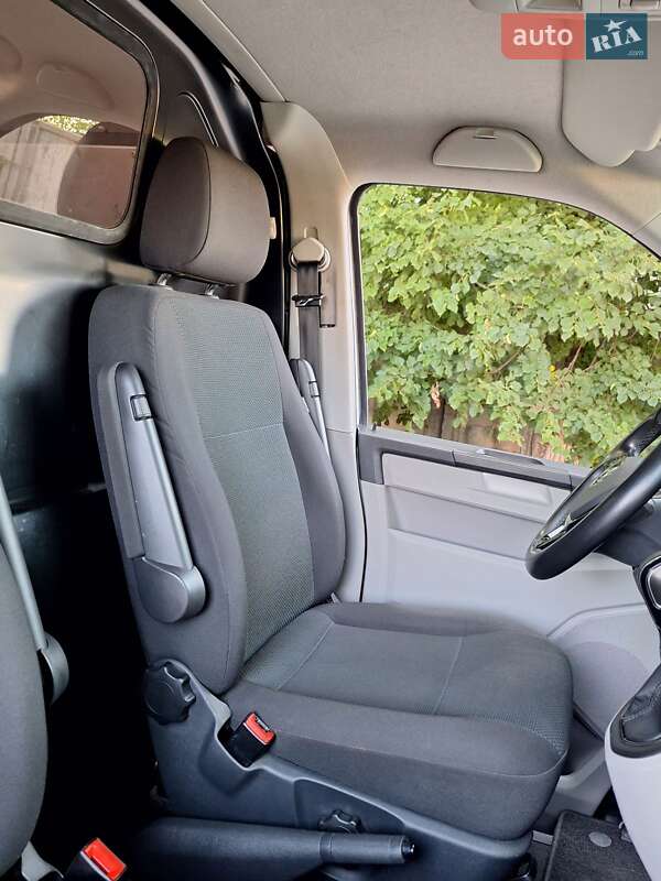 Грузовой фургон Volkswagen Transporter 2018 в Бердичеве фото 49 Грузовой фургон Volkswagen Transporter 2018 в Бердичеве