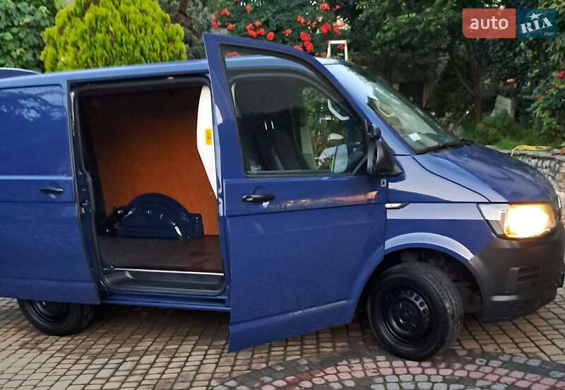 Микроавтобус Volkswagen Transporter 2017 в Ровно