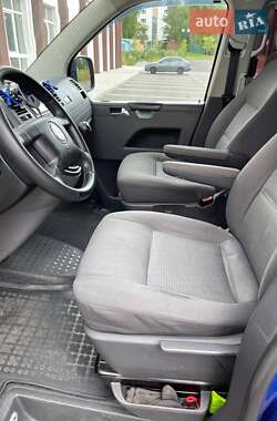 Минивэн Volkswagen Transporter 2005 в 