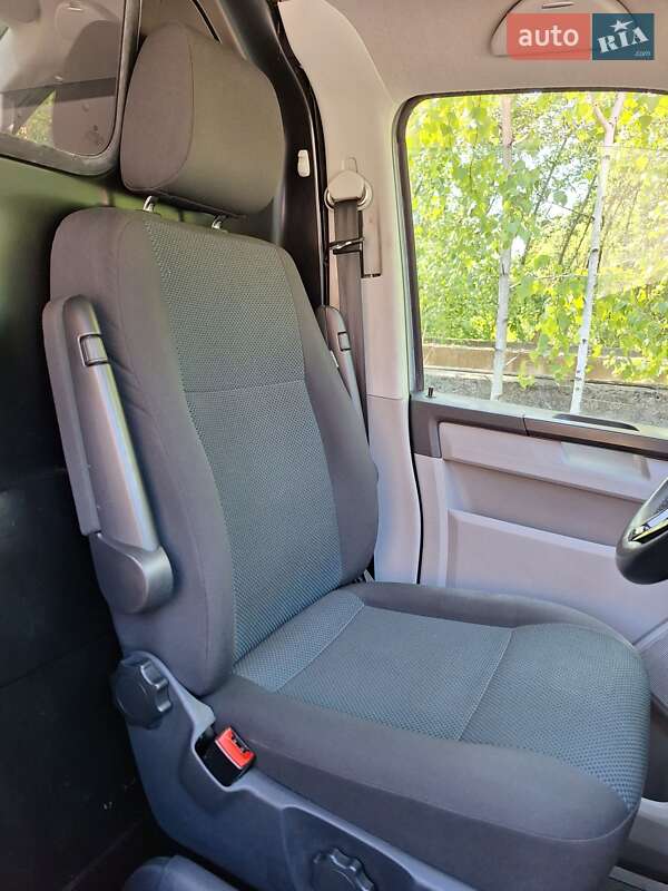 Грузовой фургон Volkswagen Transporter 2018 в Бердичеве фото 6 Грузовой фургон Volkswagen Transporter 2018 в Бердичеве