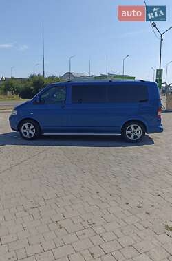 Минивэн Volkswagen Transporter 2005 в Тячеве