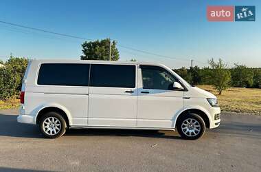 Минивэн Volkswagen Transporter 2016 в 