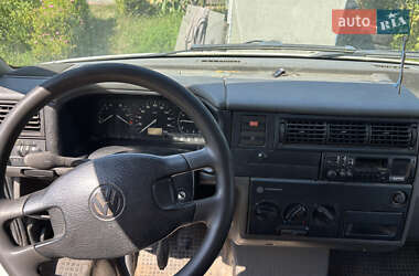 Минивэн Volkswagen Transporter 1998 в 