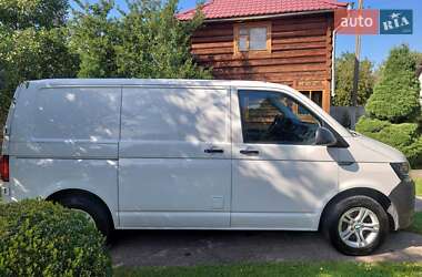 Грузовой фургон Volkswagen Transporter 2016 в 