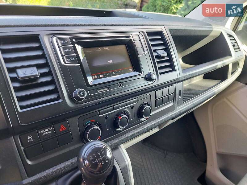 Вантажний фургон Volkswagen Transporter 2016 в Коломиї фото 14 Вантажний фургон Volkswagen Transporter 2016 в Коломиї