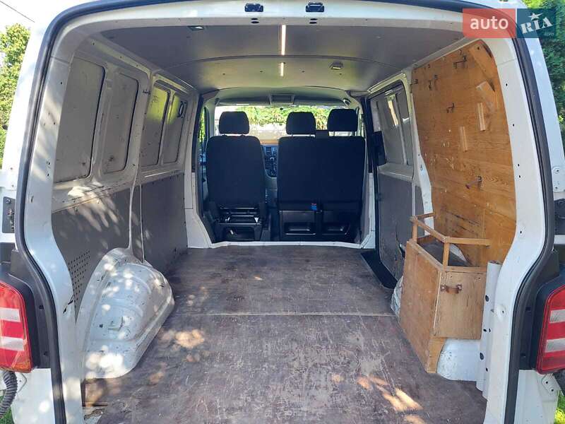 Вантажний фургон Volkswagen Transporter 2016 в Коломиї фото 23 Вантажний фургон Volkswagen Transporter 2016 в Коломиї