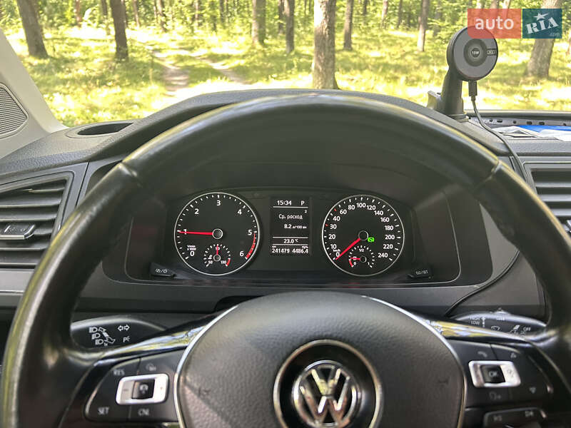 Мінівен Volkswagen Transporter 2018 в Житомирі