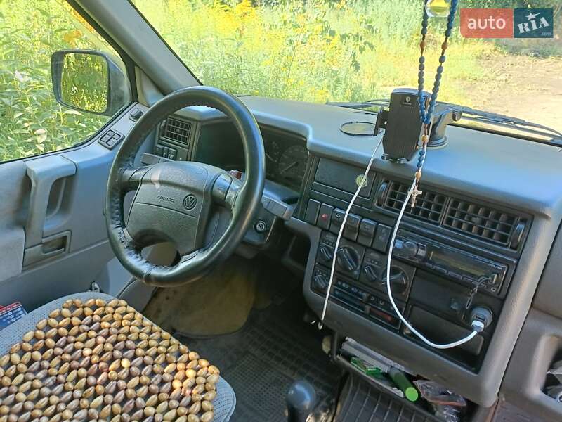 Микроавтобус Volkswagen Transporter 1995 в Киеве