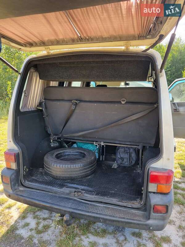 Минивэн Volkswagen Transporter 2001 в Киеве