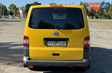 Грузовой фургон Volkswagen Transporter 2011 в 