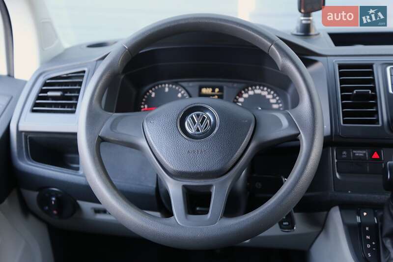 Минивэн Volkswagen Transporter 2018 в Киеве