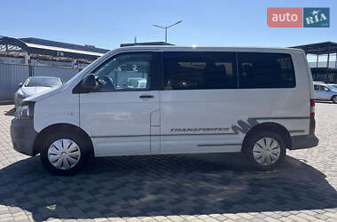 Минивэн Volkswagen Transporter 2010 в 