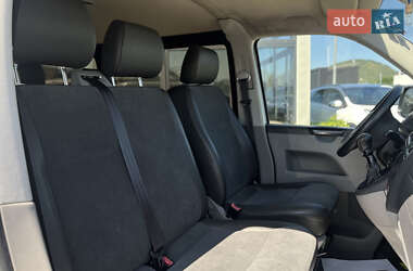 Минивэн Volkswagen Transporter 2010 в 
