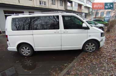 Минивэн Volkswagen Transporter 2010 в 