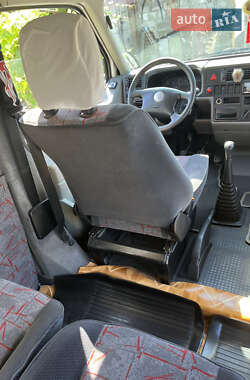 Минивэн Volkswagen Transporter 2000 в 