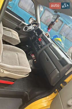 Минивэн Volkswagen Transporter 1999 в 