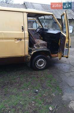 Микроавтобус Volkswagen Transporter 1986 в 