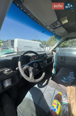 Минивэн Volkswagen Transporter 1998 в 