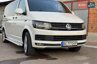 Минивэн Volkswagen Transporter 2016 в 