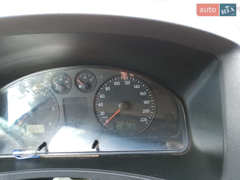 Минивэн Volkswagen Transporter 2006 в 